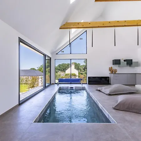 Luxury 5stars Sea View, Pool, Near Deauville וילה